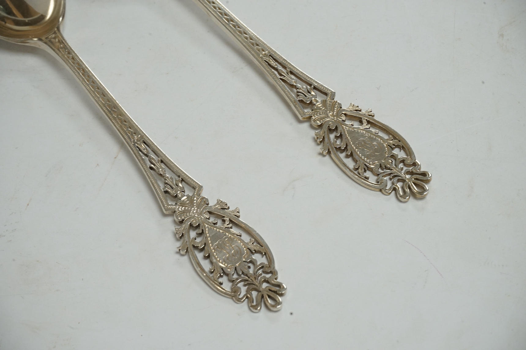 A pair of George V pierced silver salad servers, by Mappin & Webb, London, 1927, 21.6cm, 4.7oz. Condition - fair to good